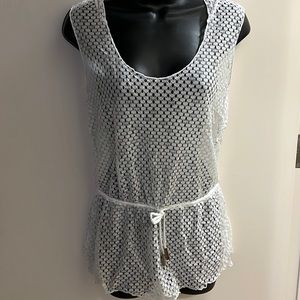 Fardas mesh coverup